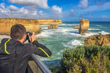 Spectacular limestone formations in the Port Campbell National Park